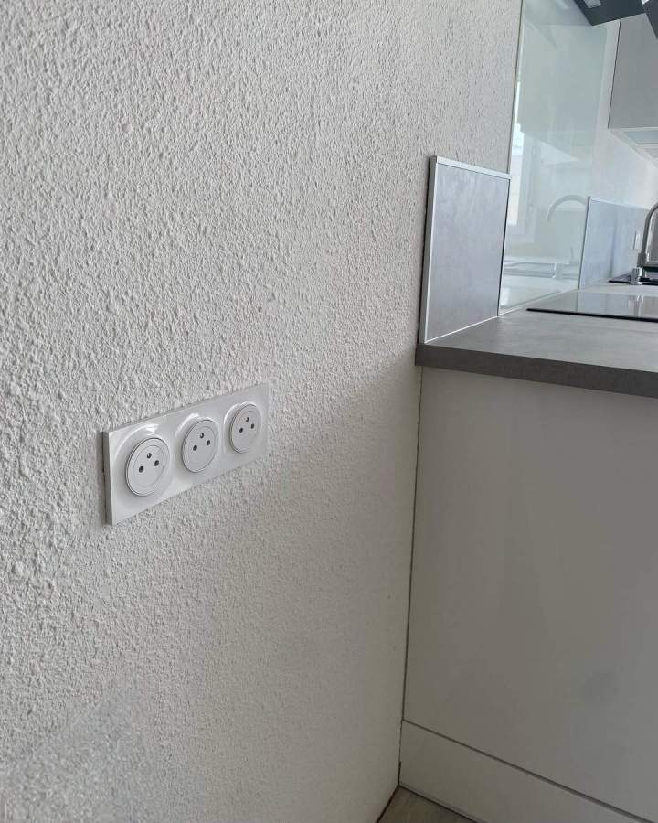 Remplacement prises électriques Ariège