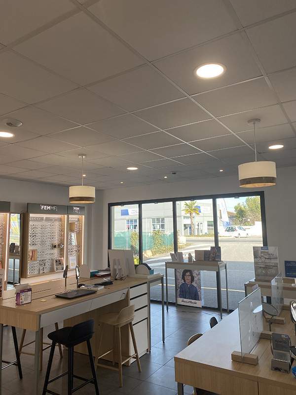 Pose de luminaire professionnel Ariège